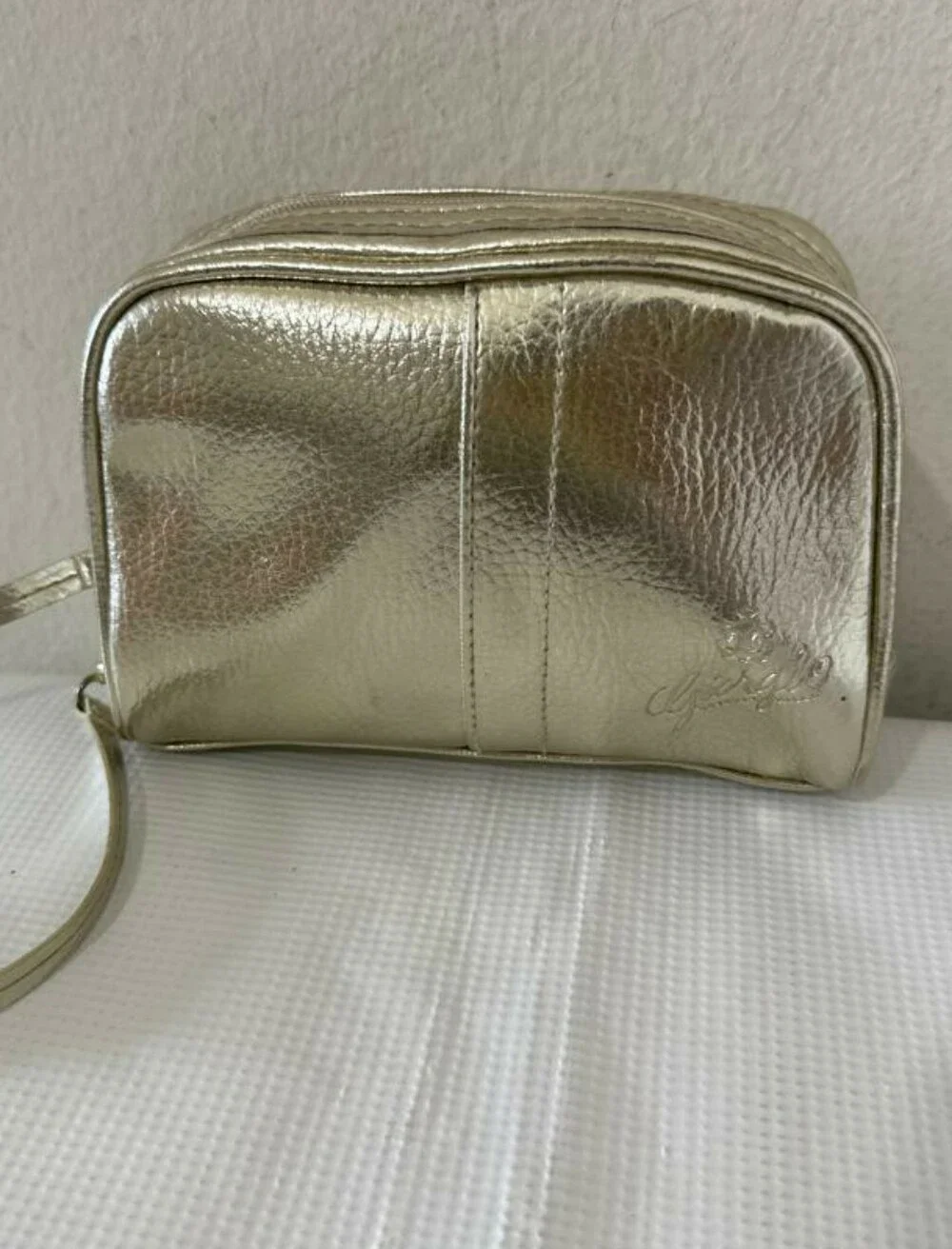 Giorgio Beverly Hills Gold Metallic ZIP Logo Makeup Travel Bag Wristlet NWOT